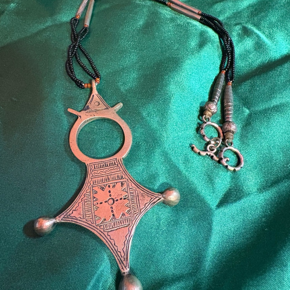 SALE‼️ 24 HOURS ONLY‼️ Tribal necklace